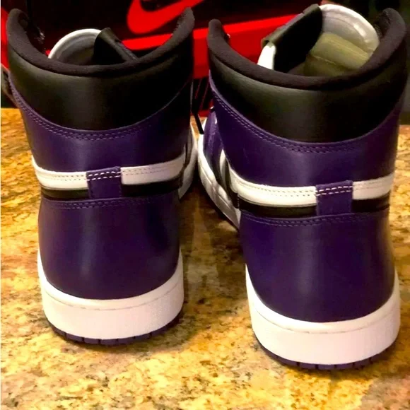 Jordan 1 Retro High Court Purple White - Picture 3 of 6